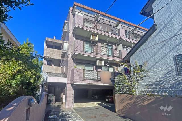 アーバンコート蟹ヶ谷の外観（南西側から）