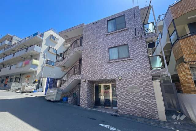 広洋フォルム梶ヶ谷の外観（南西側から）　