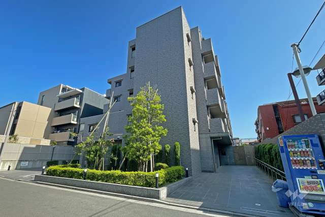 ルーブル武蔵新城弐番館の外観（北西側から）