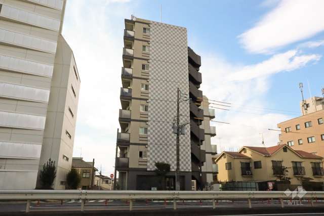 プレセダンヒルズ目黒柿の木坂の外観(南東側から)