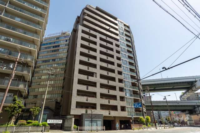 イトーピア本町通りの外観（南西側から）