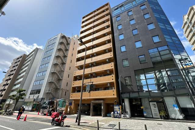 セレッソコート西心斎橋の外観（北東側から）