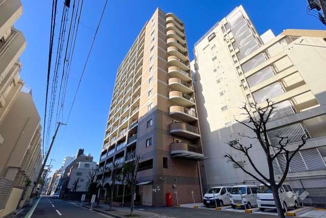ファミール北堀江の外観（北東側から）