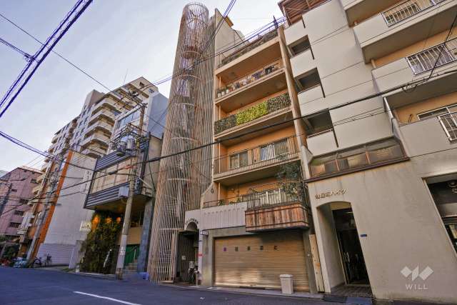 プチロイヤル谷町の外観（北西側から）