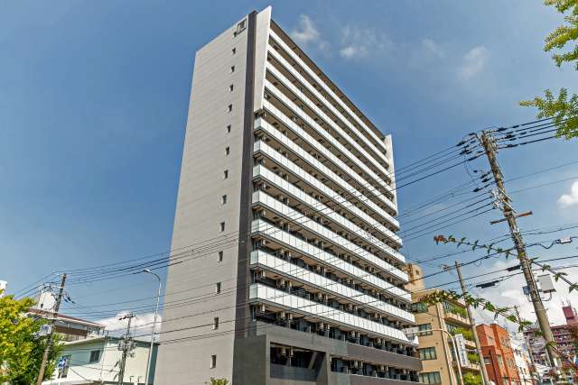 エステムプラザ福島ジェネルの外観（南西側から）