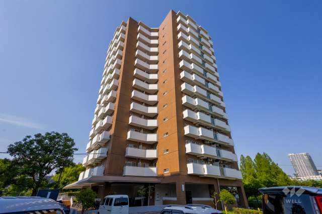 さざなみプラザ21号棟の外観（南西側から）