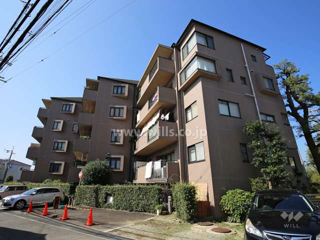 エスポワール瀬川東棟の外観