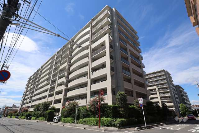 ブローデン青木町公園の外観（南東側から）