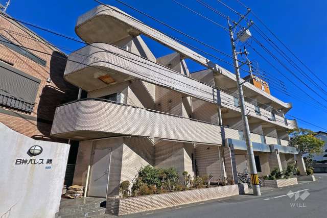 日神パレス蕨の外観（西側から）