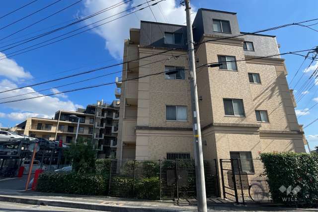 ヴェレーナ川口南鳩ヶ谷の外観（北西側から）