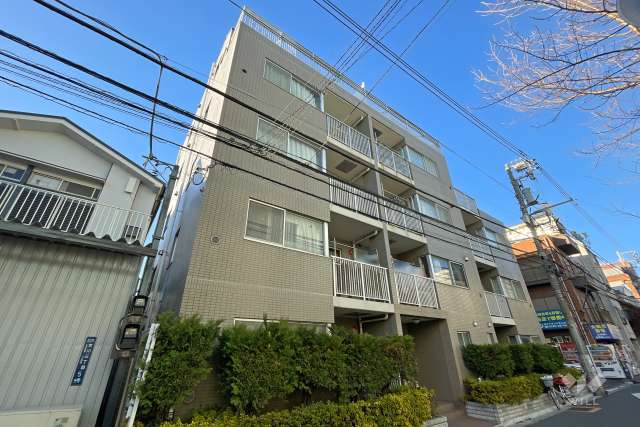 グランデール三ノ輪の外観（南東側から）