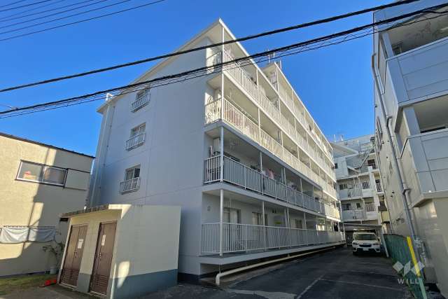 町屋ハイムの外観（西側から）