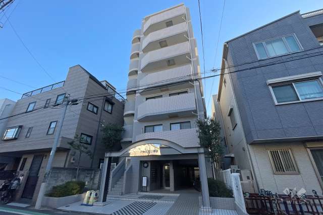 東急ドエルアルス東日暮里の外観（北西側から）