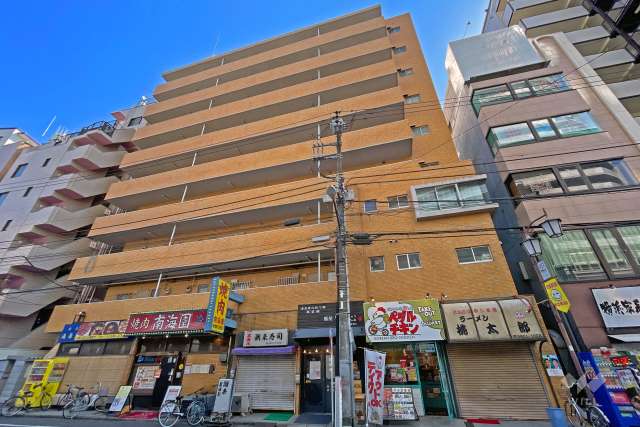 シティハイム町屋の外観（西側から）