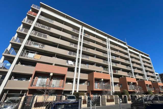 コスモデュオスクエアサザンスクエアの外観（南西側から）