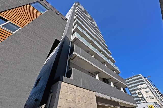 パレステージ田端ファストコートの外観（南東側から）