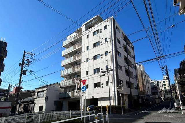 アステリオン日暮里の外観(北東側から) 