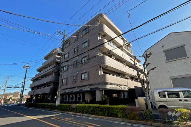 ライオンズヴィアーレ竹の塚第2の外観（南西側から）