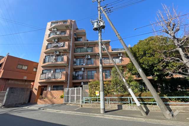 ライオンズマンション竹の塚第5の外観（南東側から）