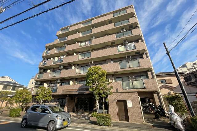 ナイスアーバン北綾瀬第２の外観（南西側から）