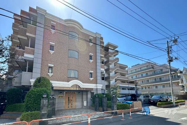 グランドステージ王子の外観（北東側から）