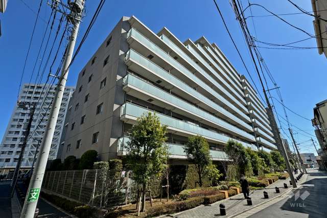 リビオ北千住の外観（南西側から）