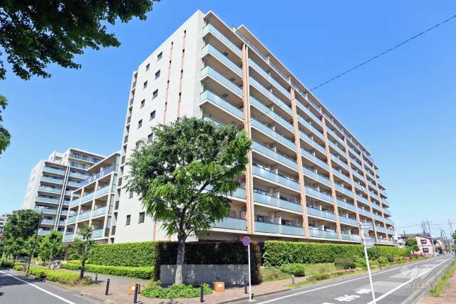 東綾瀬公園ハイライズシーズンスクエアの外観（南西側から）