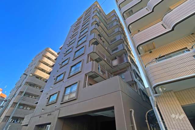 キャッスルマンション五反野の外観（南西側から）