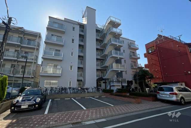 グリーンパーク第10綾瀬の外観（北東側から）