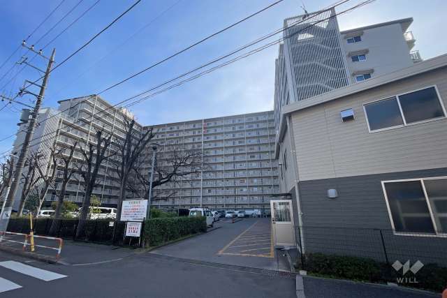 五反野住宅の外観（北西側から）