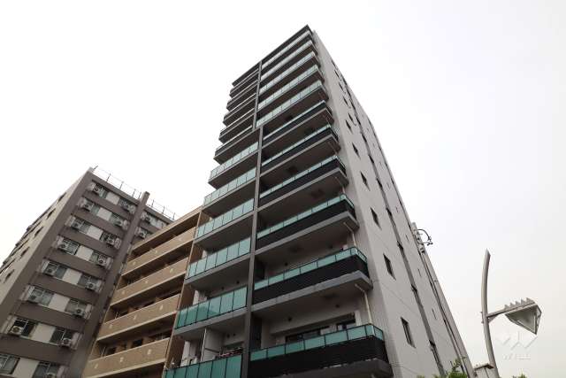 エクセレントシティ北千住の外観（南東側から）