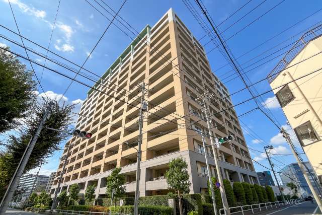 パークホームズ西台の杜の外観（南東側から）