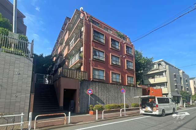 キャニオンマンション小竹向原の外観（北東側から）