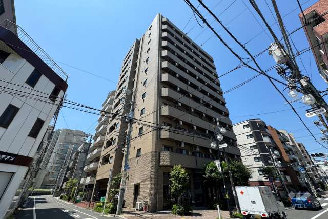 グローバン板橋の外観（北東側から）