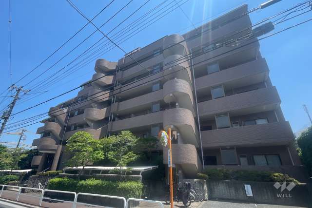 メイゾンときわ台の外観（南西側から）