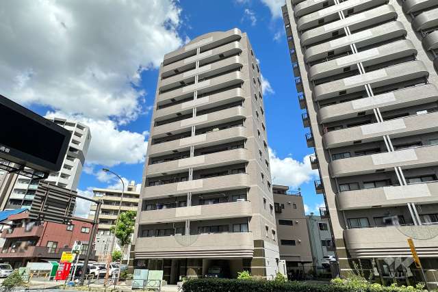 大山ダイカンプラザB棟の外観（南側から）