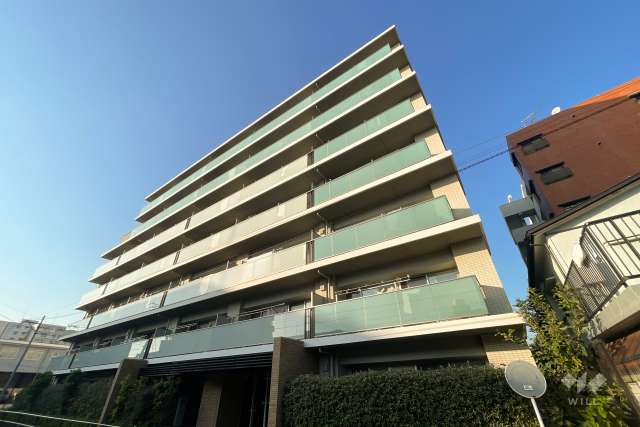 アデニウム板橋浮間公園の外観（南東側から）