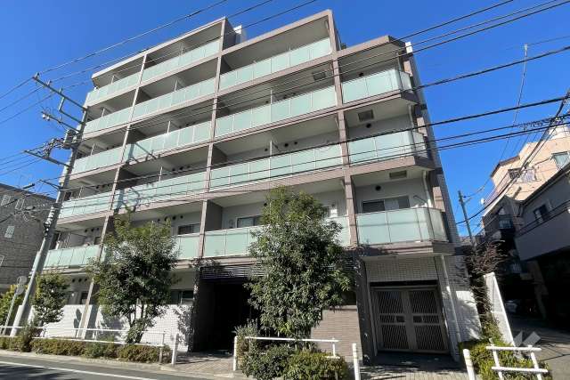 プレールドゥーク志村坂上2の外観（南東側から）