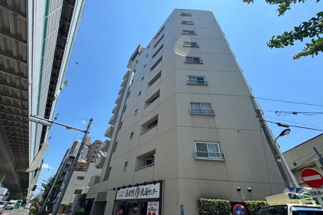 朝日西巣鴨マンションの外観（西側から）