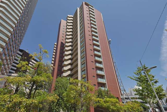 阿波座ライズタワーズマーク２０の外観（南西側から）