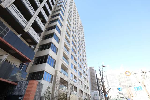 グランドメゾン北堀江レジデンスの外観（南東側から）