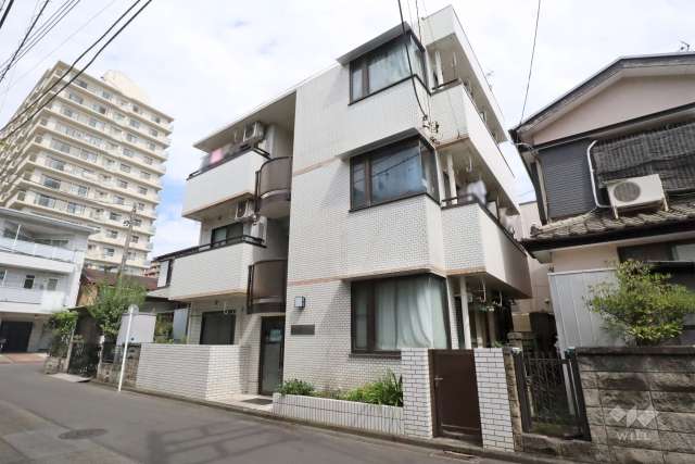 サンパレス新川崎の外観(南西側から)