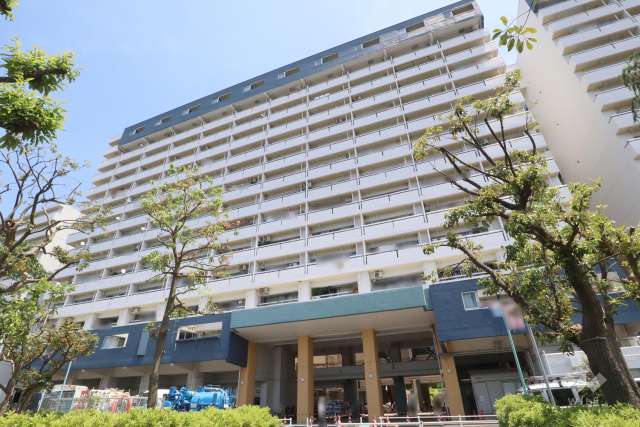 川崎河原町分譲共同ビル13号棟の外観（南西側から）