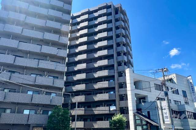 ルーブル川崎弐番館の外観（南東側から）