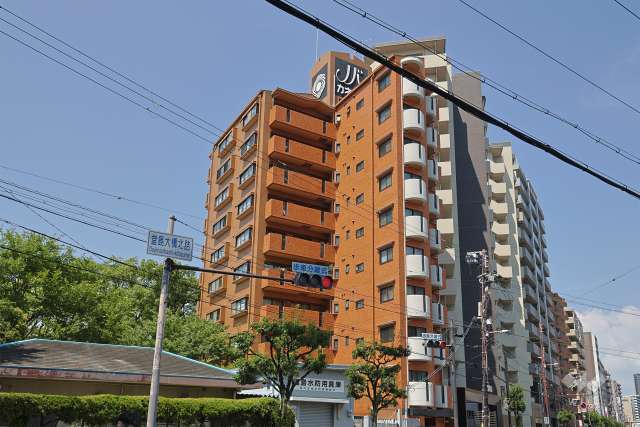 ノバカネイチ堂島２番館の外観（南東側から）