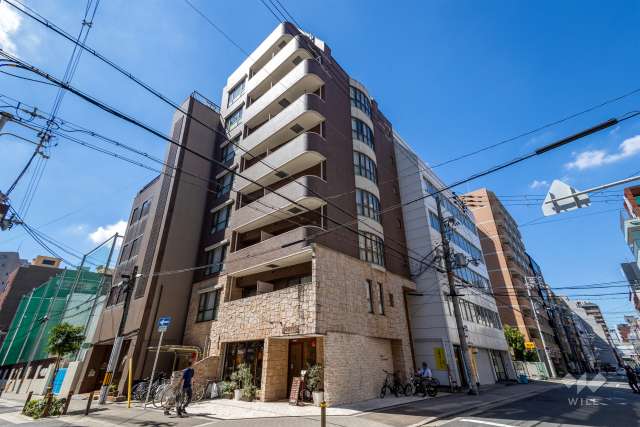 エクセレント南森町の外観（北東側から）