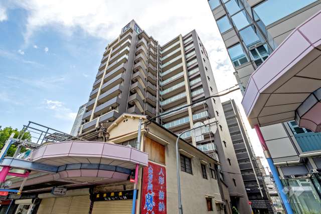 エステムプラザ心斎橋イースト4ブランディアの外観（北東側から）