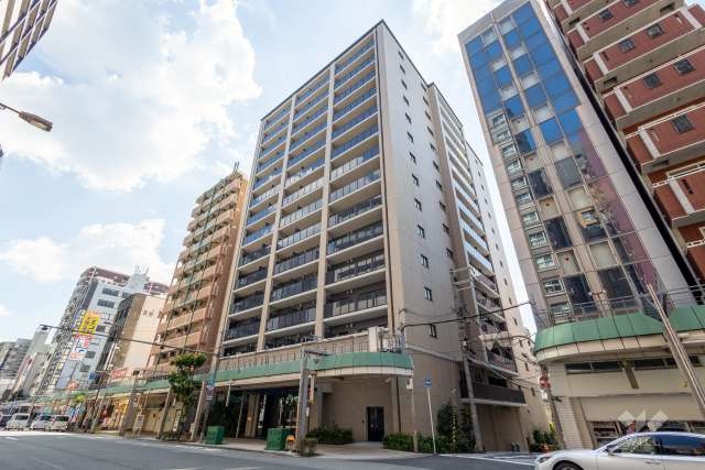 ブランズ大阪松屋町の外観（北東側から）