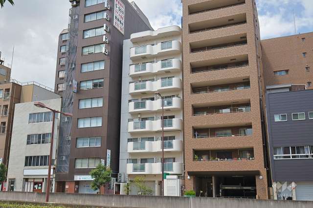 谷六コープの外観（北東側から）