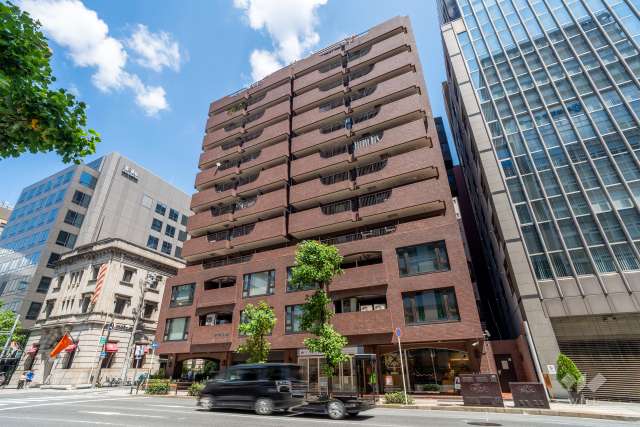 パレロワイヤル順慶町の外観（南西側から）